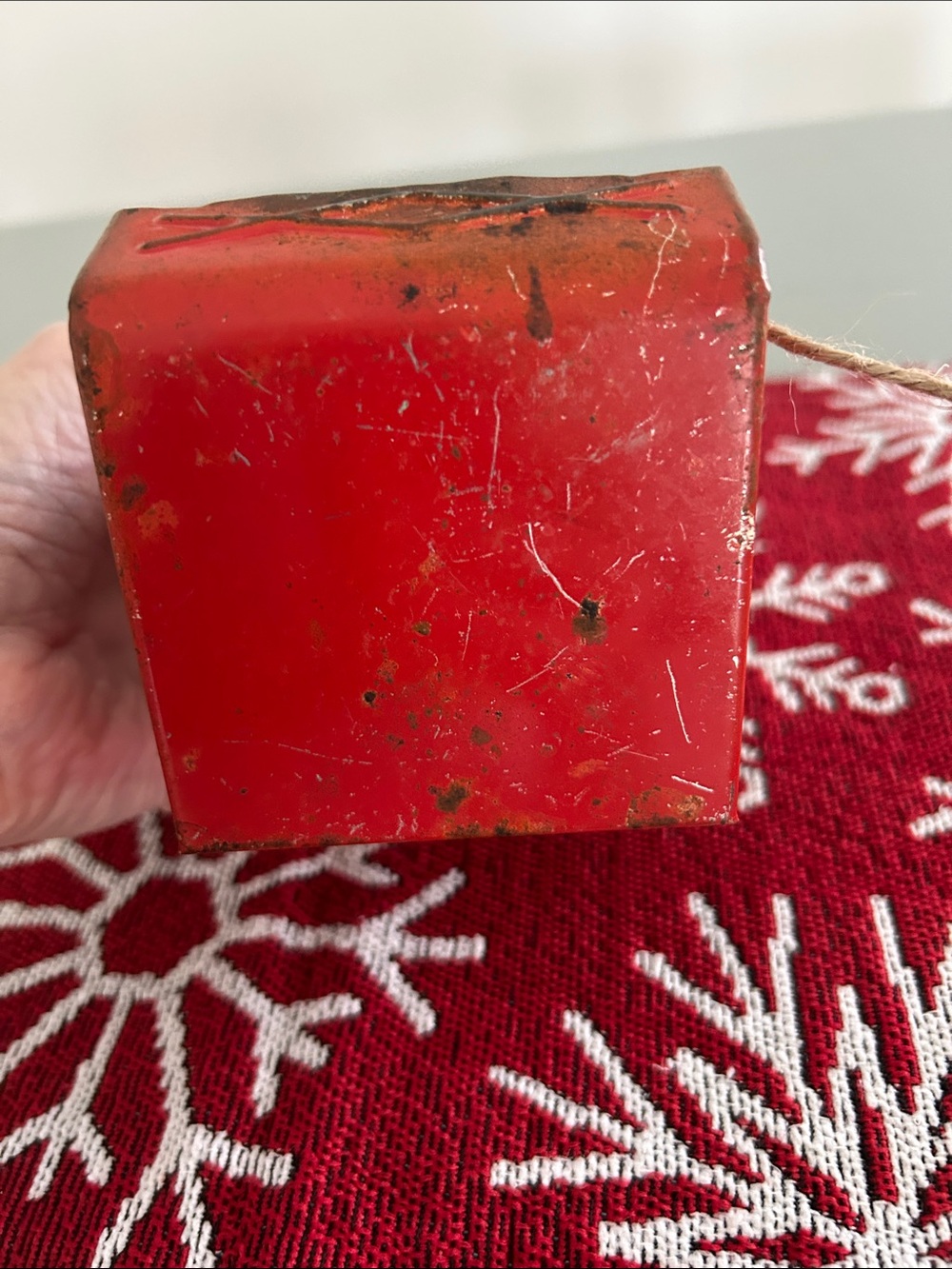 Red Christmas Matchbox with Snowflake Accent 5x3 inches - Picture 4 of 5